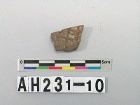 藏品(紅色夾砂方格紋陶)的圖片